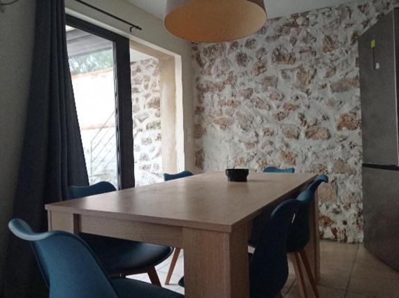 Maison De Charme Avec Patio Et Terrasse De Toit Estagel Екстериор снимка
